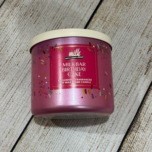 NWT Bath & Body Works Milk Bar Birthday Cake Candle 3 Wick BBW